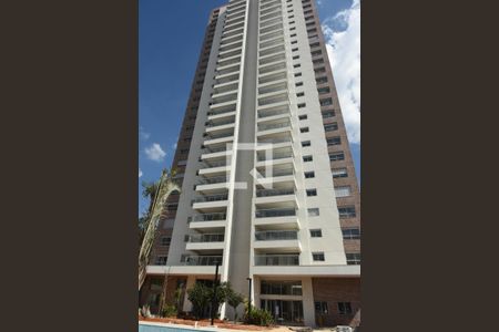 Apartamento à venda com 122m², 3 quartos e 2 vagasFachada