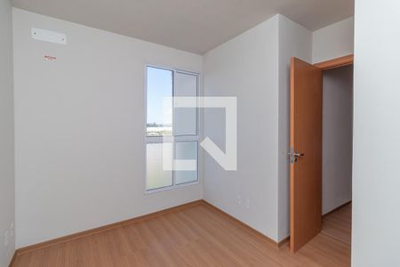Quarto de apartamento para alugar com 2 quartos, 52m² em Rubem Berta, Porto Alegre