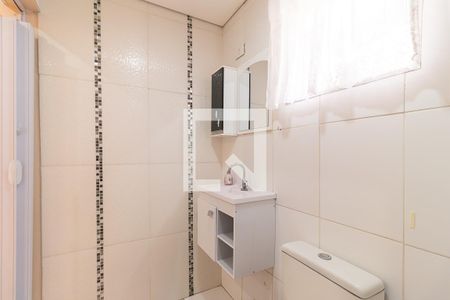 Casa à venda com 93m², 3 quartos e 1 vaga Casa à venda com 93m², 3 quartos e 1 vagaEdícula - Banheiro