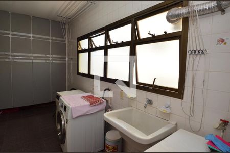 Apartamento à venda com 450m², 5 quartos e 3 vagasÁrea de Serviço