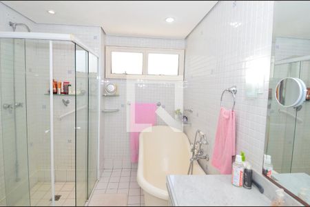 Apartamento à venda com 450m², 5 quartos e 3 vagasBanheiro suíte 1