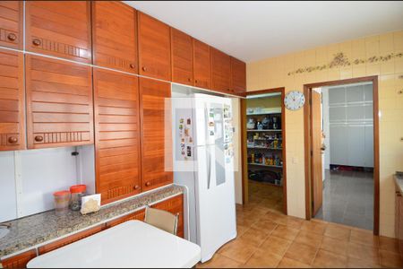 Apartamento à venda com 450m², 5 quartos e 3 vagasCozinha