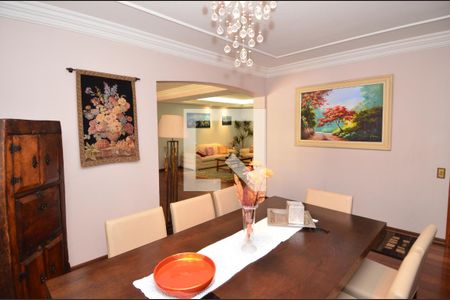 Sala de Estar de apartamento à venda com 5 quartos, 450m² em Cambuí, Campinas