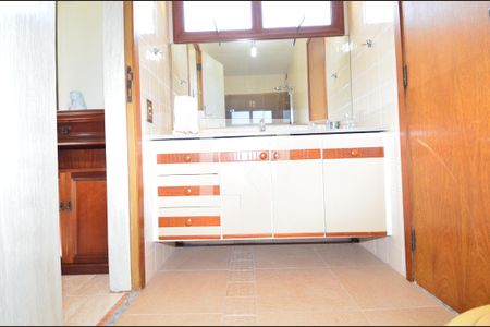 Apartamento à venda com 450m², 5 quartos e 3 vagasBanheiro suíte 2