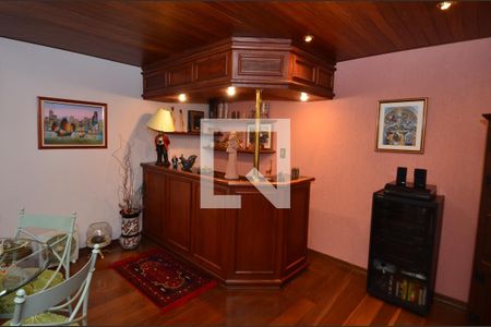 Detalhe da sala de apartamento à venda com 5 quartos, 450m² em Cambuí, Campinas