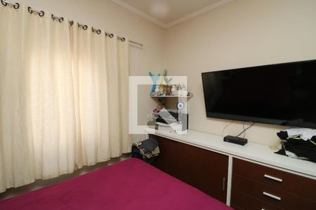 Quarto de casa à venda com 5 quartos, 400m² em Jardim Vila Formosa, São Paulo