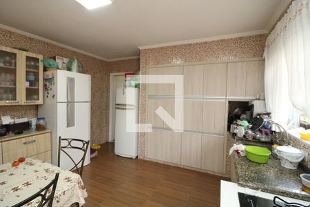 Casa à venda com 400m², 5 quartos e 6 vagasCozinha