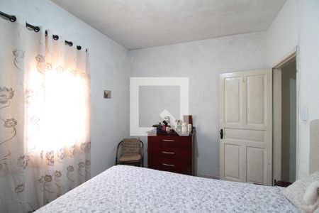 Quarto 1   de casa à venda com 3 quartos, 224m² em Jardim Cotinha, São Paulo