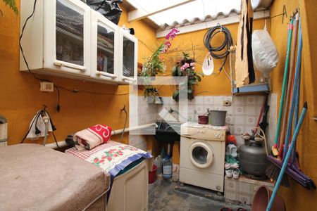 Casa à venda com 224m², 3 quartos e 2 vagasÁrea de Serviço