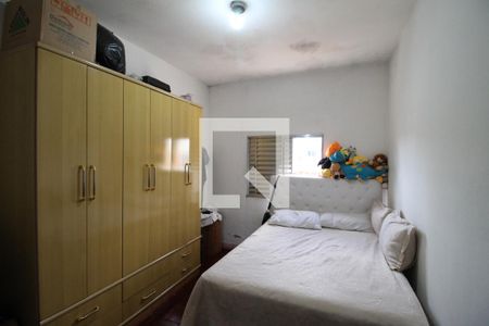 Quarto 2 de casa à venda com 3 quartos, 224m² em Jardim Cotinha, São Paulo
