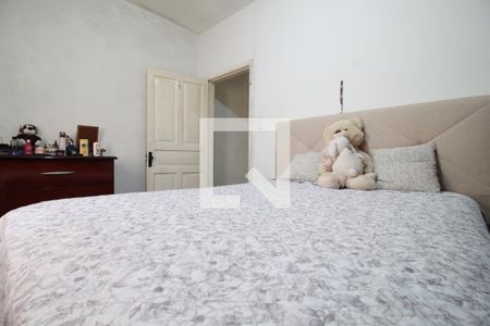 Quarto 1   de casa à venda com 3 quartos, 224m² em Jardim Cotinha, São Paulo