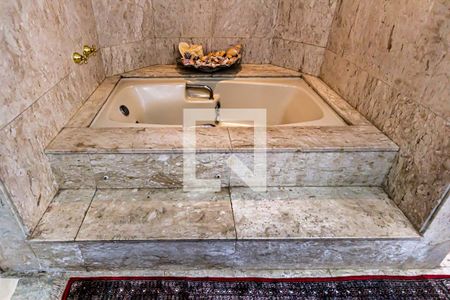 Apartamento à venda com 320m², 4 quartos e 4 vagasSuíte do quarto 1