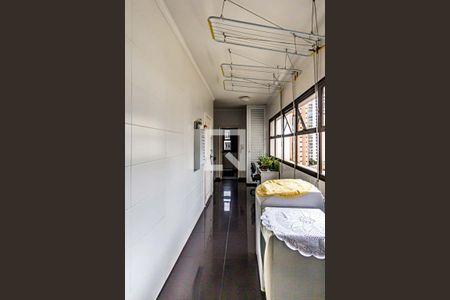 Apartamento à venda com 320m², 4 quartos e 4 vagasÁrea de serviço