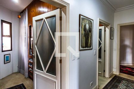 Apartamento à venda com 320m², 4 quartos e 4 vagasCloset