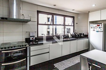Apartamento à venda com 320m², 4 quartos e 4 vagasCozinha