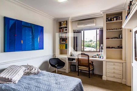 Apartamento à venda com 320m², 4 quartos e 4 vagasQuarto 3