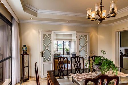 Apartamento à venda com 320m², 4 quartos e 4 vagasSala de jantar