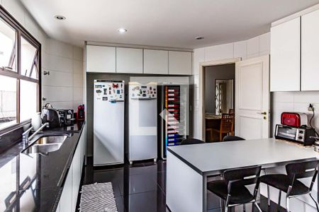 Apartamento à venda com 320m², 4 quartos e 4 vagasCozinha