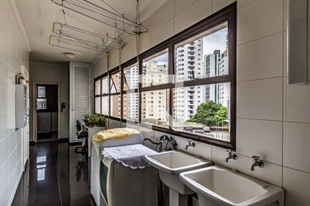 Apartamento à venda com 320m², 4 quartos e 4 vagasÁrea de serviço