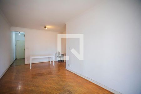 Apartamento para alugar com 100m², 3 quartos e sem vaga Apartamento para alugar com 100m², 3 quartos e sem vagaSala de Estar