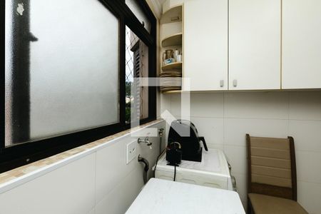 Apartamento à venda com 107m², 3 quartos e 2 vagasÁrea de Serviço