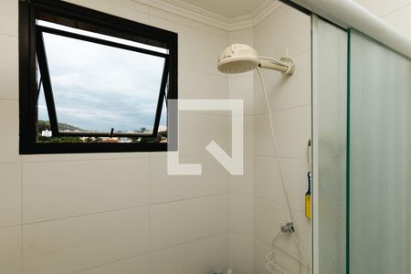 Apartamento à venda com 107m², 3 quartos e 2 vagasBanheiro da Suíte