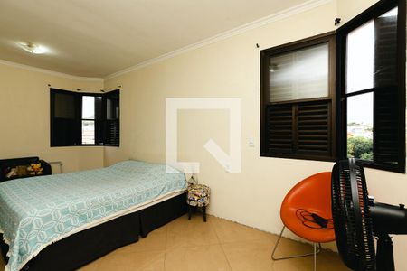 Apartamento à venda com 107m², 3 quartos e 2 vagasQuarto 3 - Suíte