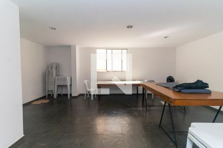 Apartamento para alugar com 55m², 2 quartos e 1 vaga