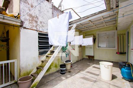 Casa à venda com 260m², 3 quartos e 5 vagasQuintal/Área de serviço