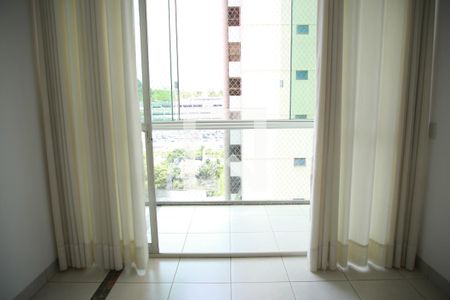 Sala de apartamento para alugar com 3 quartos, 74m² em Setor Bueno, Goiânia