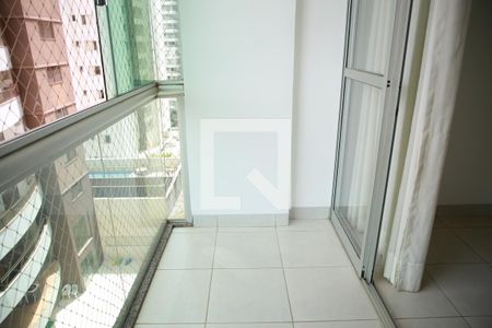 Varanda de apartamento para alugar com 3 quartos, 74m² em Setor Bueno, Goiânia