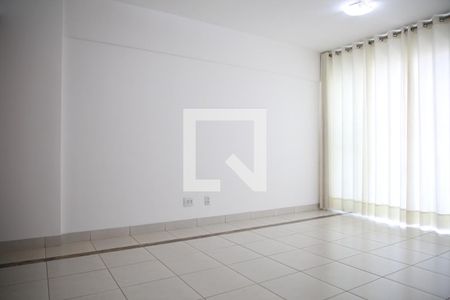 Sala de apartamento para alugar com 3 quartos, 74m² em Setor Bueno, Goiânia