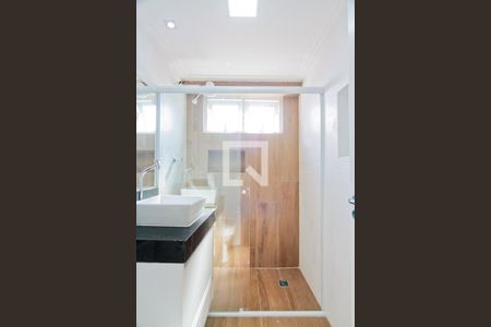 Apartamento para alugar com 62m², 2 quartos e sem vaga Apartamento para alugar com 62m², 2 quartos e sem vagaBanheiro