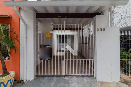 Casa à venda com 83m², 2 quartos e 1 vagaFachada