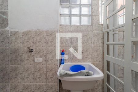 Casa à venda com 83m², 2 quartos e 1 vagaÁrea de Serviço