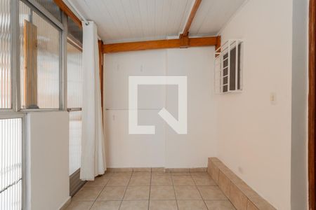 Casa à venda com 83m², 2 quartos e 1 vagaVaranda