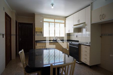 Cozinha de casa à venda com 3 quartos, 300m² em Cristo Redentor, Porto Alegre