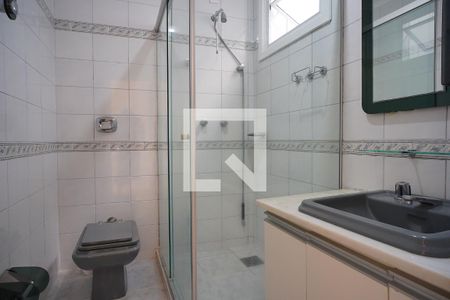 Casa à venda com 300m², 3 quartos e 4 vagasBanheiro Corredor