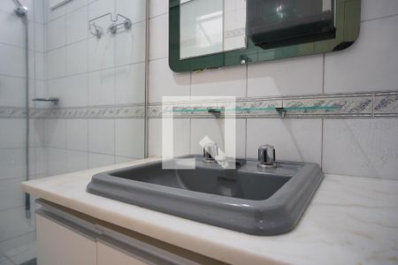 Casa à venda com 300m², 3 quartos e 4 vagasBanheiro Corredor