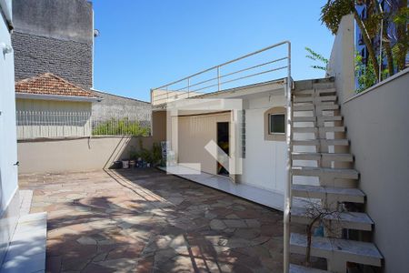 Casa à venda com 300m², 3 quartos e 4 vagasPátio fundos