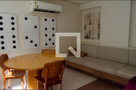 Apartamento à venda com 66m², 2 quartos e 1 vagaSala de jogos