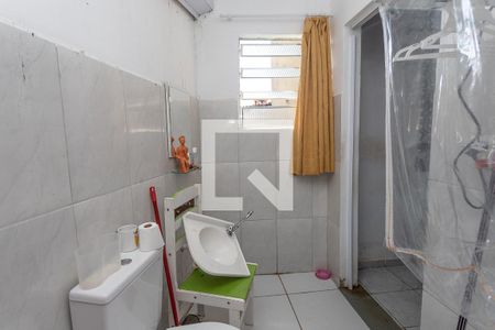 Casa à venda com 375m², 2 quartos e 1 vagaBanheiro - casa 2 