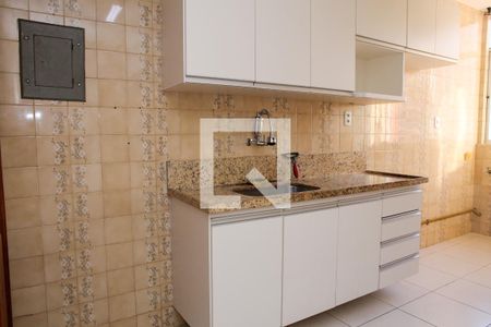 Apartamento para alugar com 63m², 2 quartos e 1 vagaCozinha e Área de Serviço