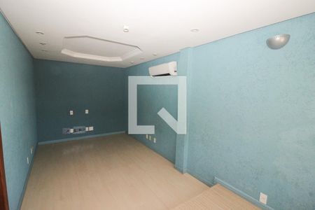 Sala 2 de casa para alugar com 4 quartos, 483m² em Coronel Aparicio Borges, Porto Alegre