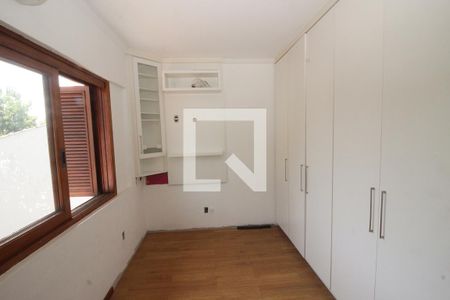 Casa para alugar com 483m², 4 quartos e 6 vagas Casa para alugar com 483m², 4 quartos e 6 vagasQuarto 2