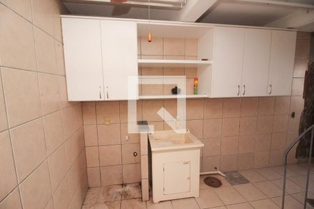 Casa para alugar com 483m², 4 quartos e 6 vagas Casa para alugar com 483m², 4 quartos e 6 vagasÁrea de Serviço