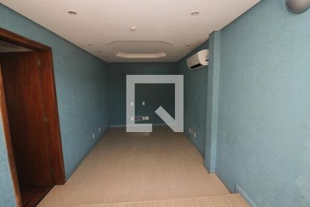 Sala 2 de casa para alugar com 4 quartos, 483m² em Coronel Aparicio Borges, Porto Alegre