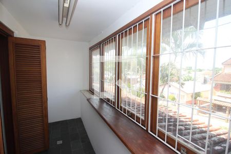 Casa para alugar com 483m², 4 quartos e 6 vagas Casa para alugar com 483m², 4 quartos e 6 vagasSacada do Quarto Suíte
