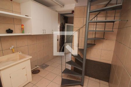 Casa para alugar com 483m², 4 quartos e 6 vagas Casa para alugar com 483m², 4 quartos e 6 vagasÁrea de Serviço