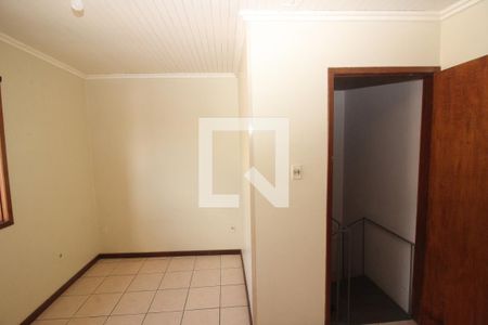 Casa para alugar com 483m², 4 quartos e 6 vagas Casa para alugar com 483m², 4 quartos e 6 vagasQuarto 4